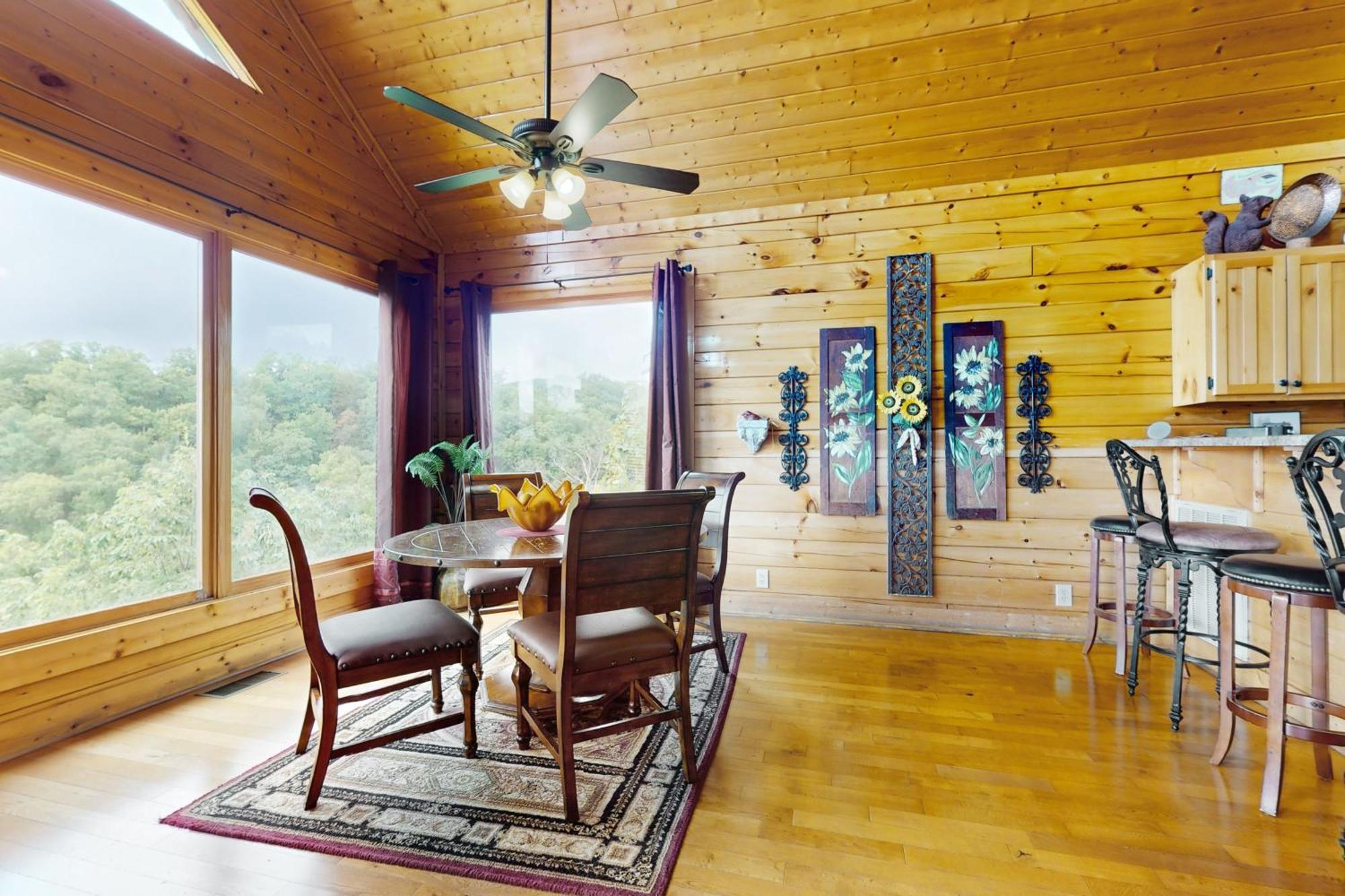 Hillbilly Highrise Villa Pigeon Forge Bagian luar foto